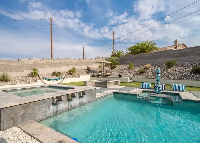 Hébergement de vacances Heated Pool & - Winterhavens Oasis